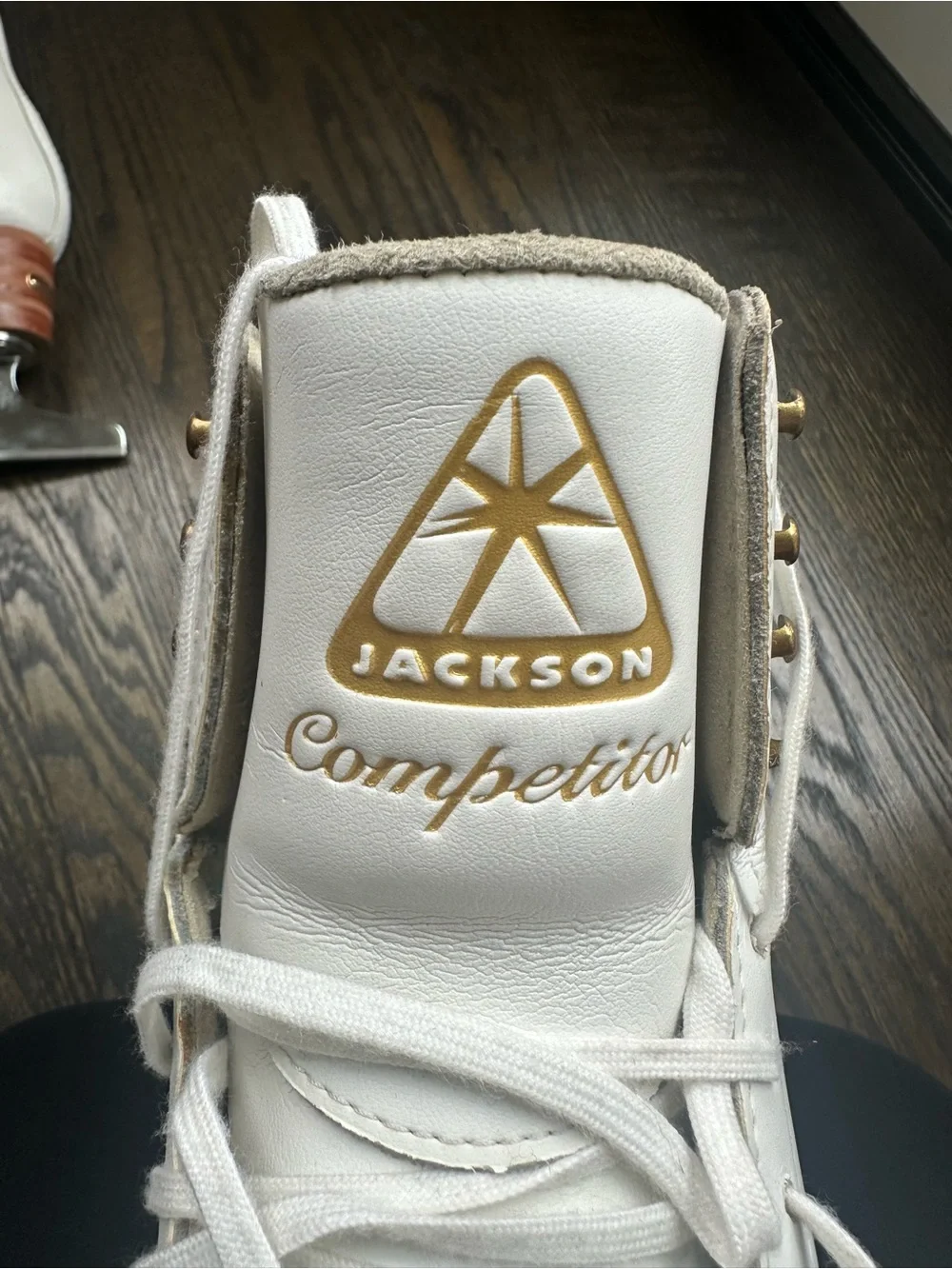 Jackson Ultima Competitor Ladies Figure Skates Size 7B
